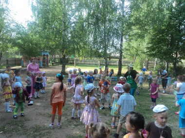 Летняя пора в детском саду "Солнышко"!